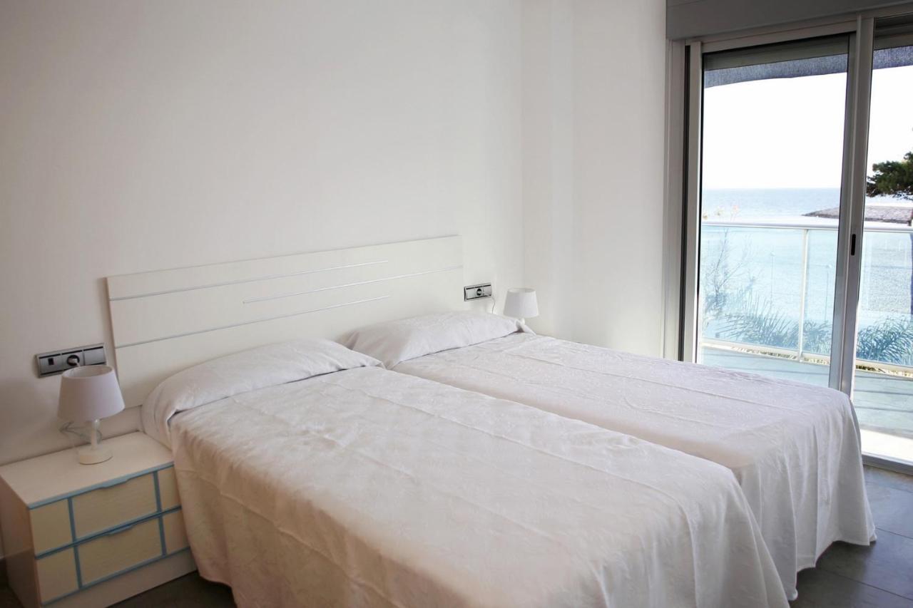 At161 Vistas A La Playa, Piscina Y Equipamiento Completo Apartment Torredembarra Luaran gambar